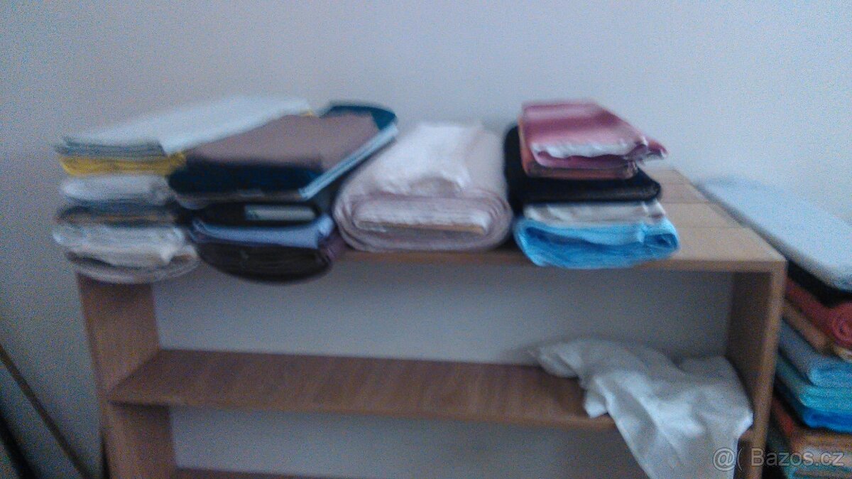 nite /zipy/stuhy - 4