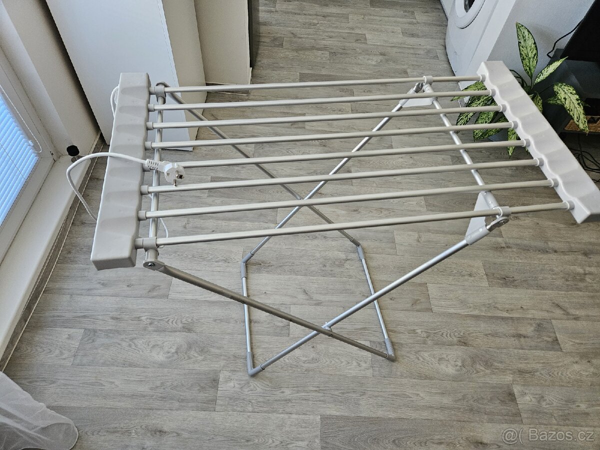 Elektrický sušák na prádlo - 4