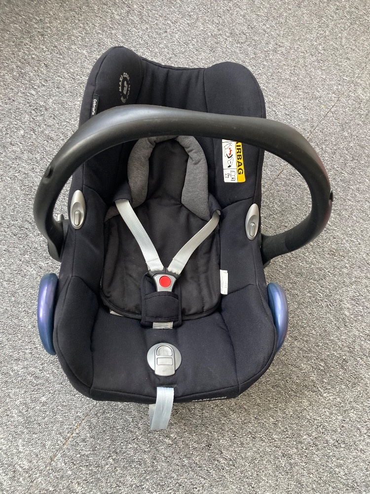 Autosedačka Maxi Cosi - 4