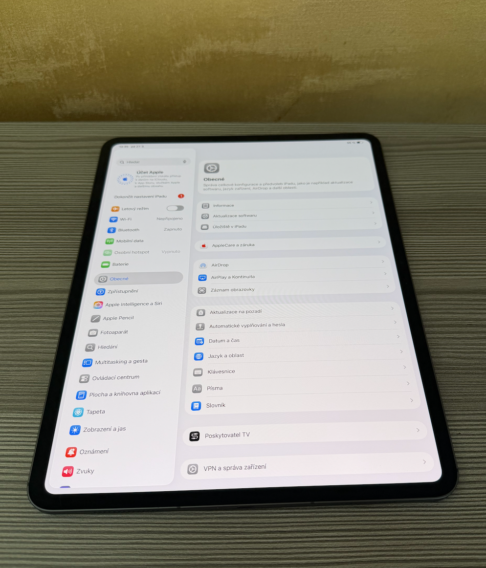 Apple iPad Pro 13" 2024 M4 512GB Cellular černý, záruka - 4