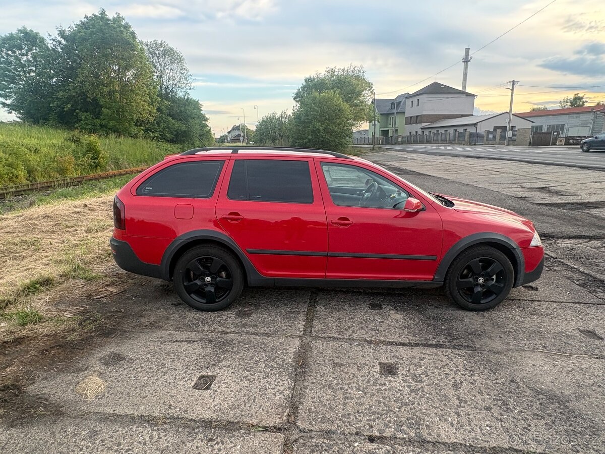 Škoda octavia 2 scout - 4