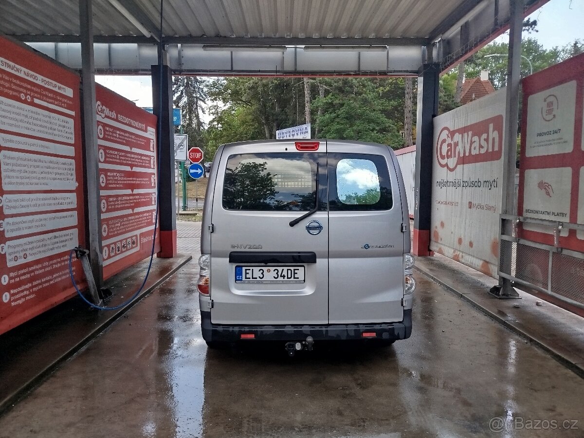 Nissan E-NV200 - 4