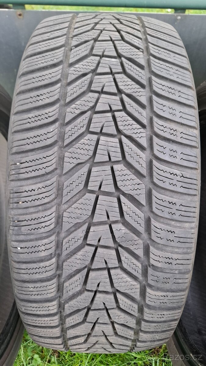 Hankook WINTER ICEPT EVO3, 235/45 R18 M+S - 4