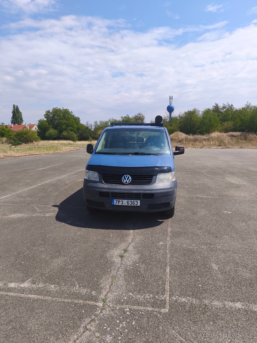 Prodám VW T5 Caravelle 1.9 TDI 75 kW - 4