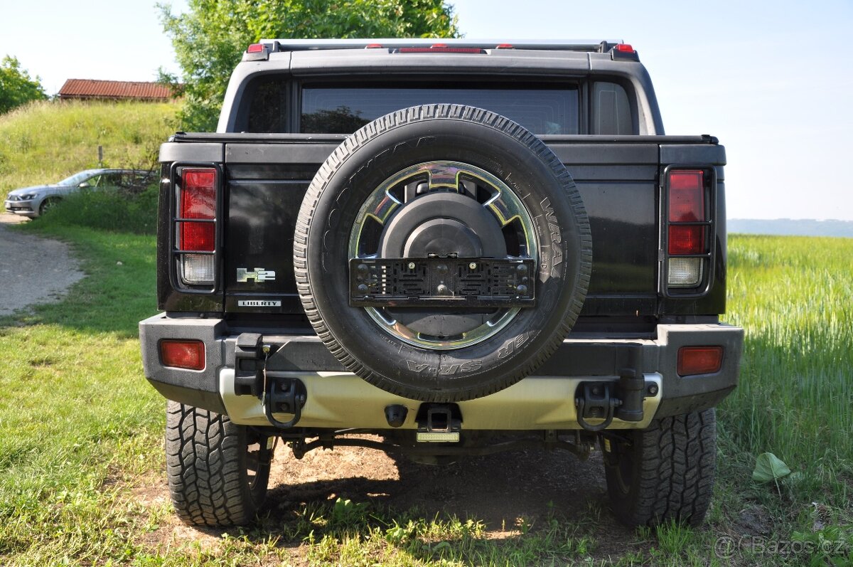 HUMMER H2 SUT Pick up, 2008 - poslední model 6.2 V8