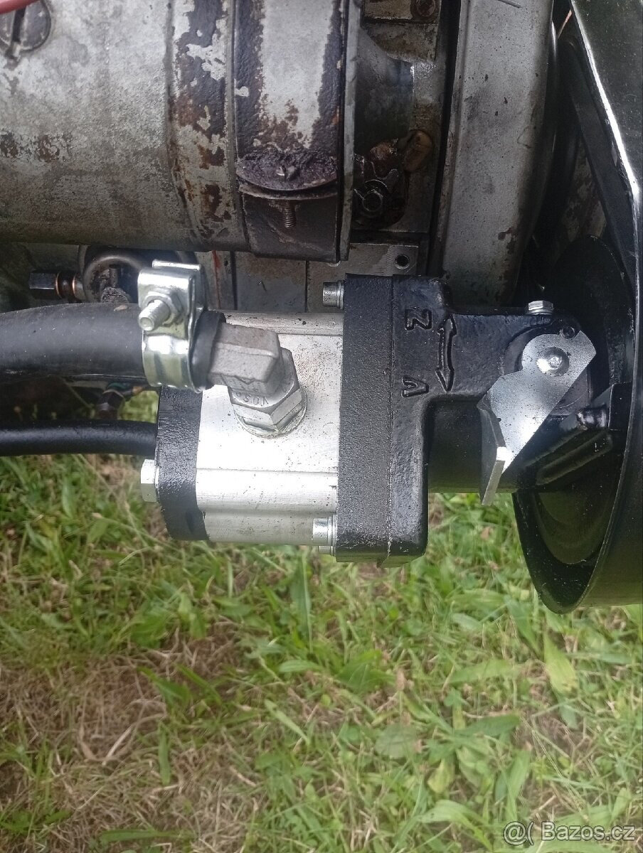 Malotraktor TZ4K14 Holder - 4