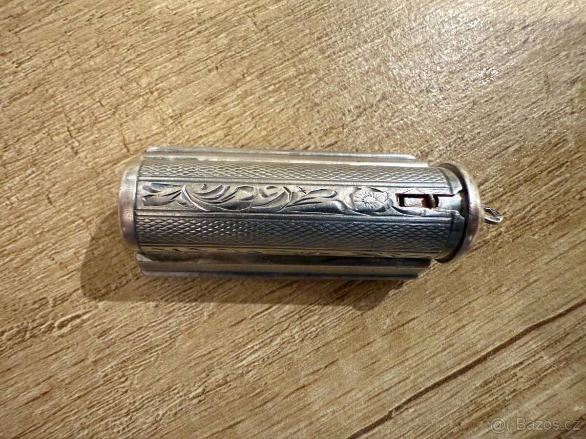 Starožitná stříbrná rtěnka se zrcátkem, punc - 4