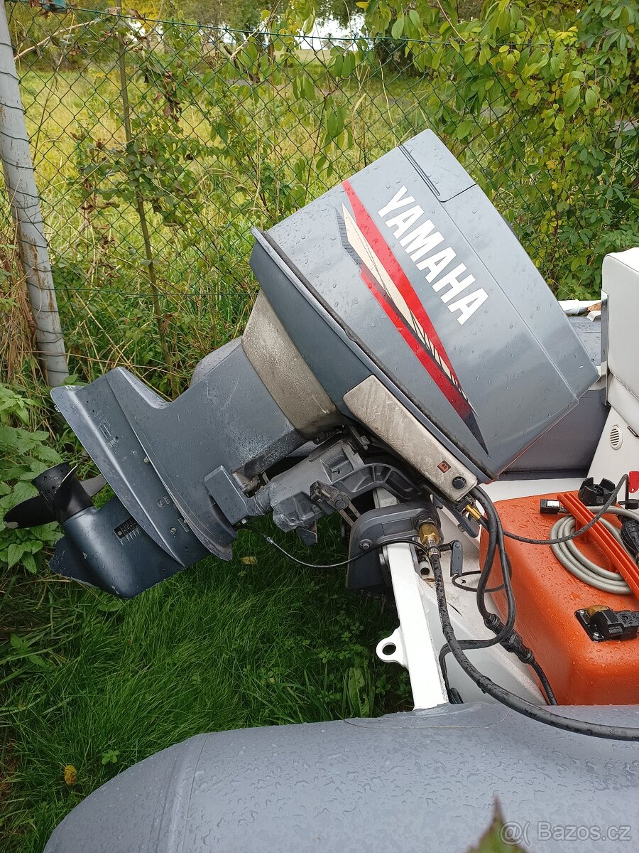 Nafukovací člun Gladiator RIB 420 AL-A nový - 4