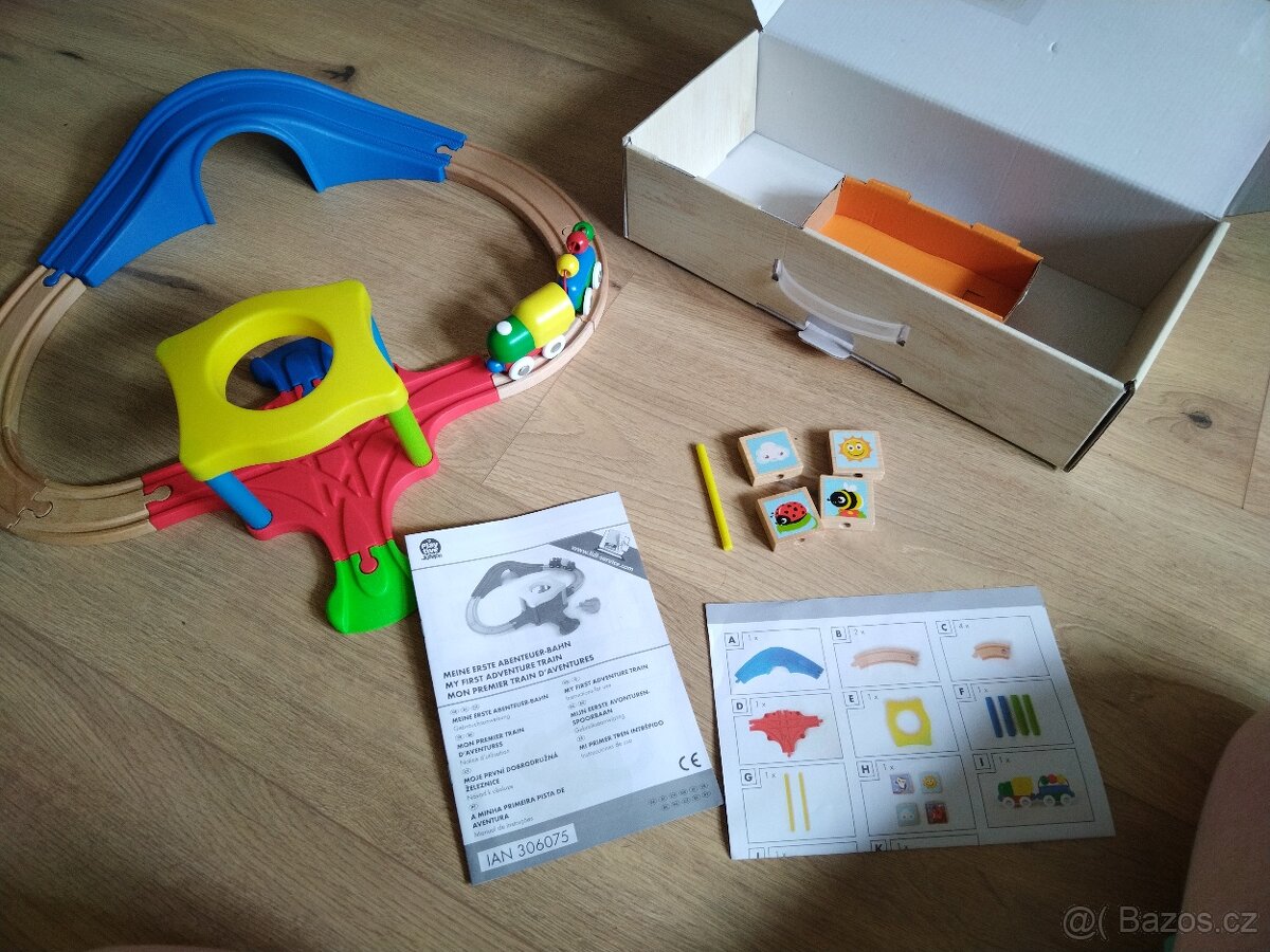 Playtive junior dřevěná dráha a vlak - 4