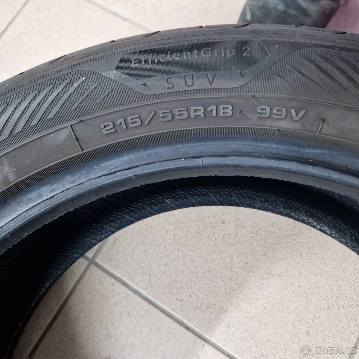 Letni pneu 215 55 18 - 4