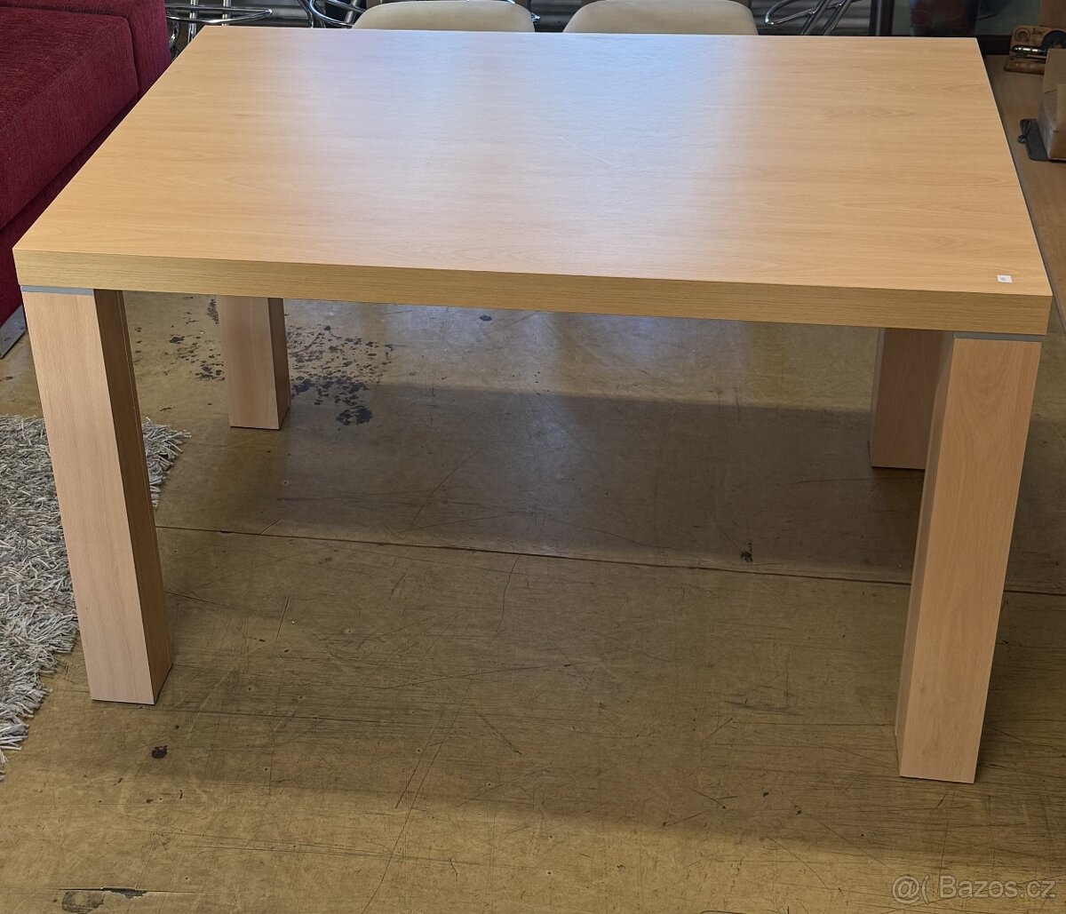 Nový jídelní stůl - 4