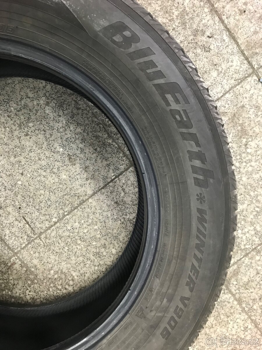 Yokohama 215/65-1799V Zimni - 4