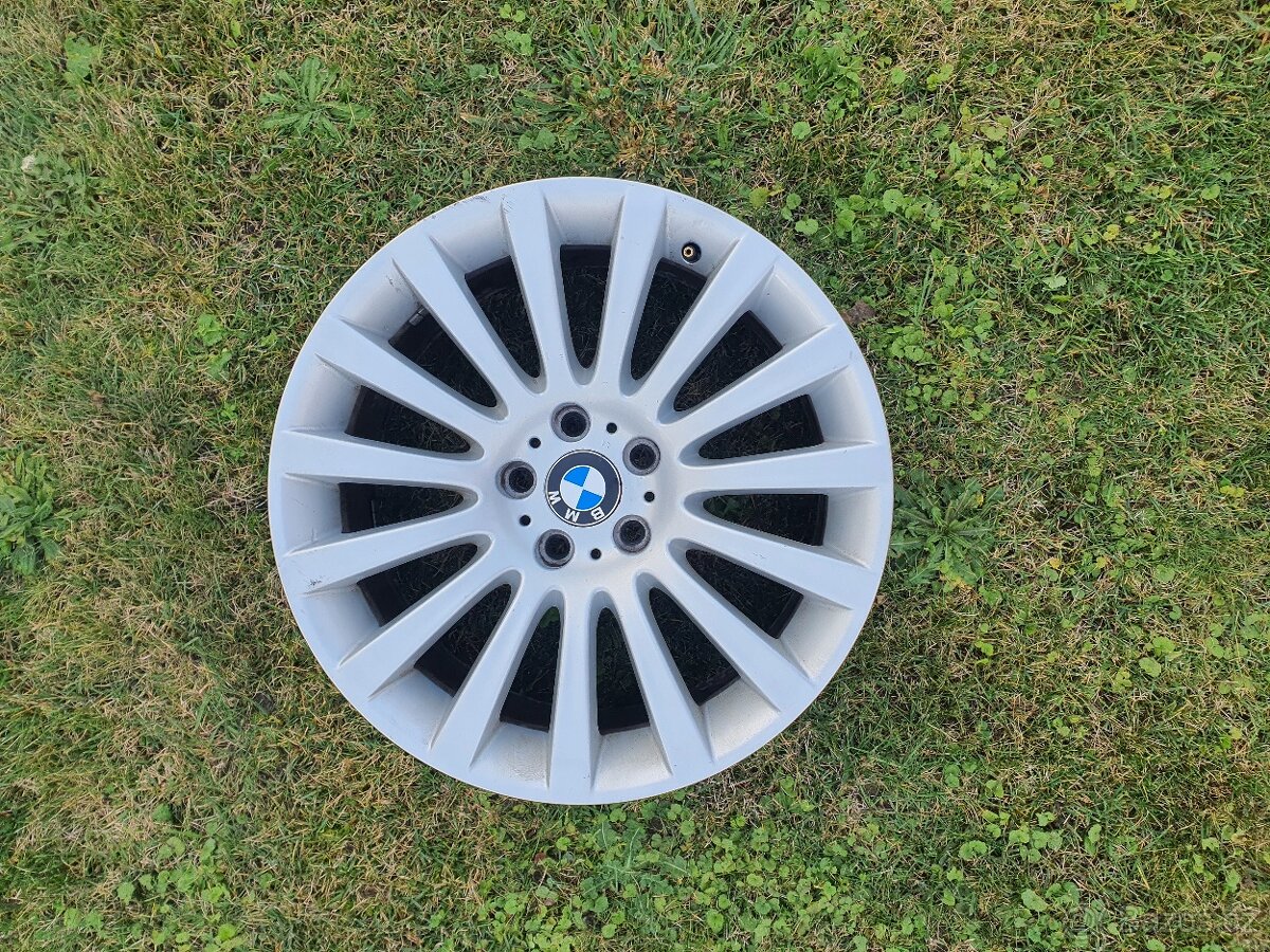 Prodám Alu kola R19 na BMW - 4