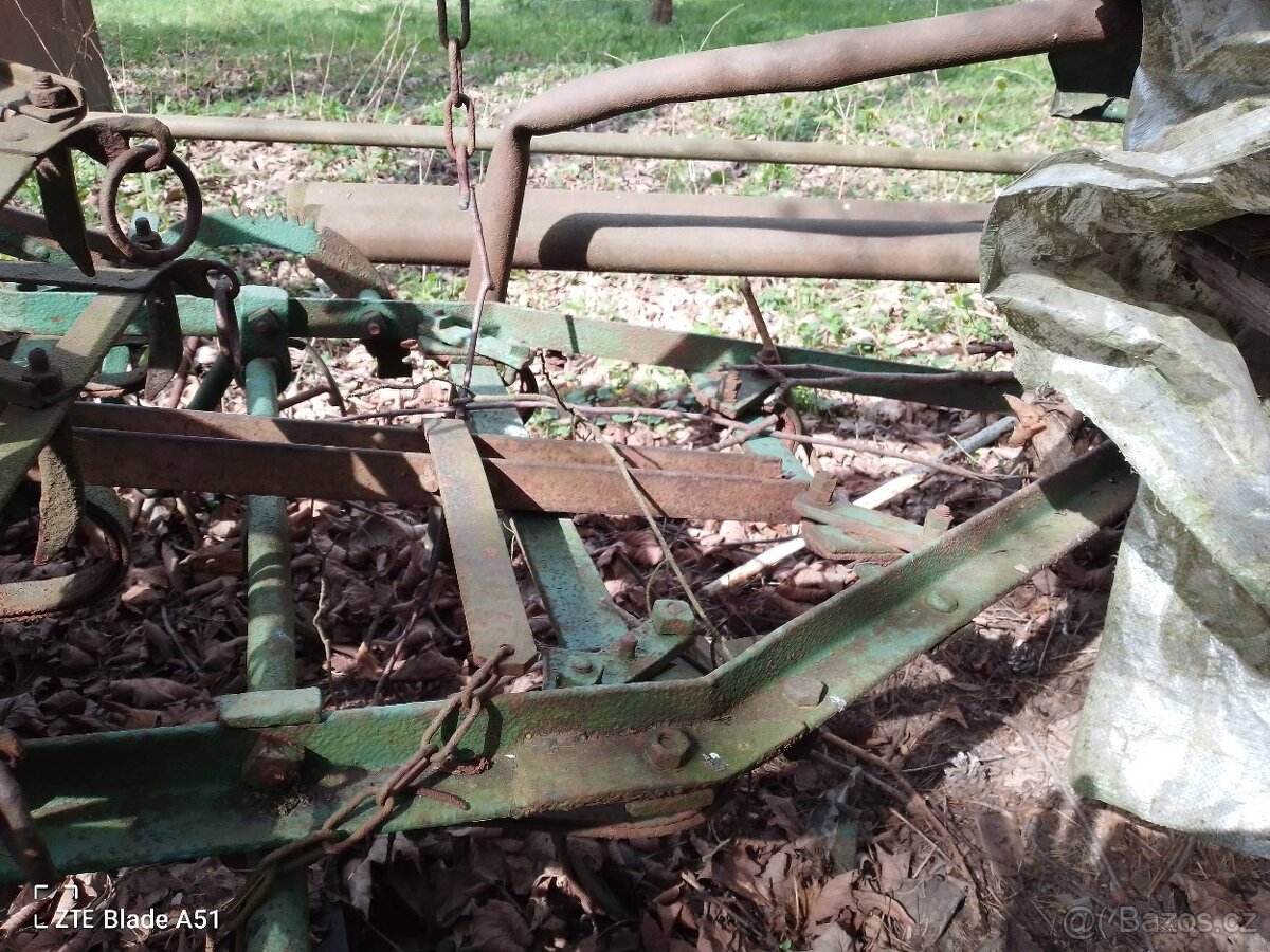 hakovač na pole - 4