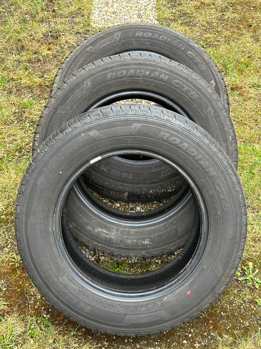Pneu 215/65R16C - 4