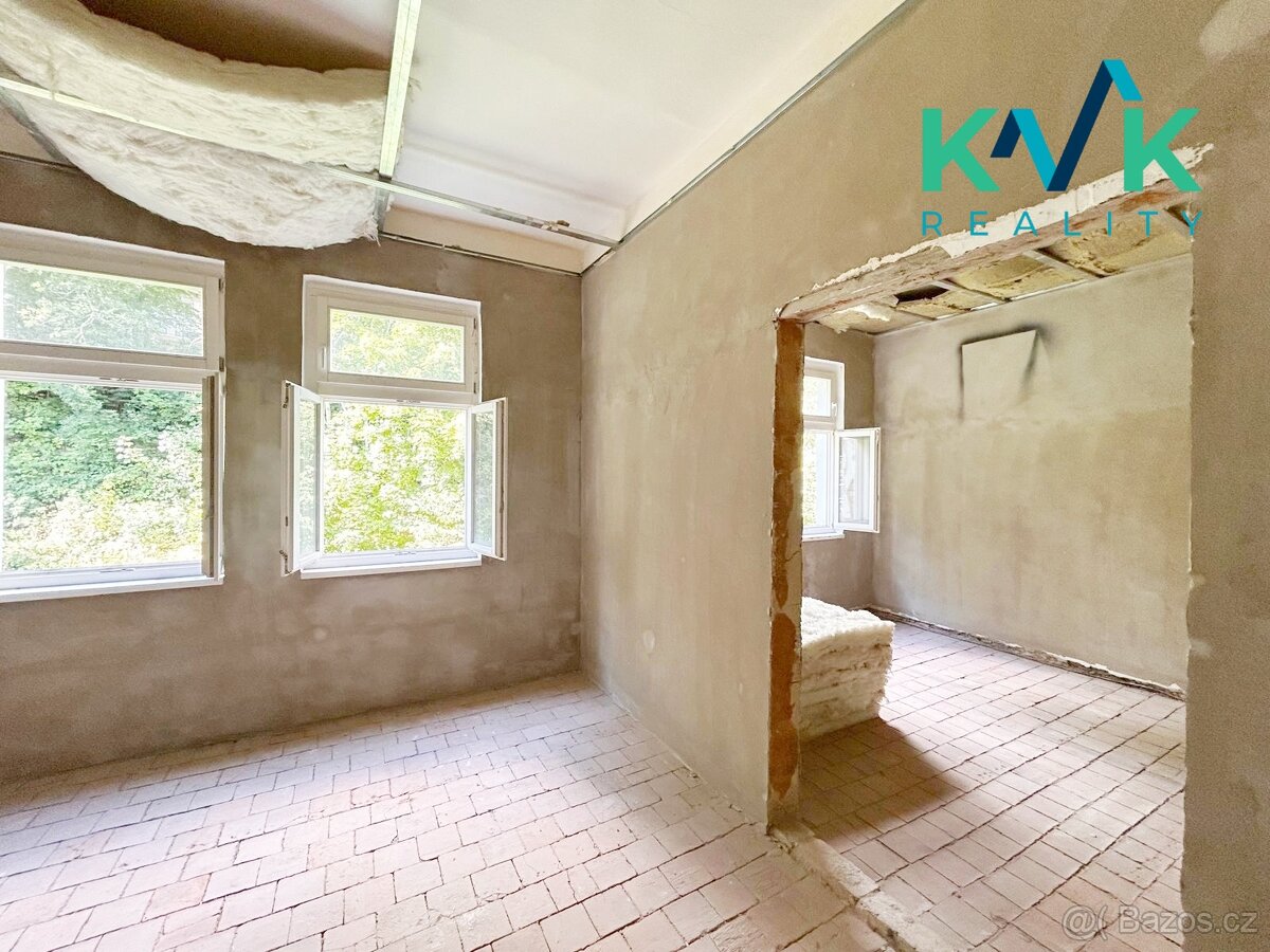 Prodej 4+1 před rekonstrukcí – Karlovy Vary, ul. Sadová - 4