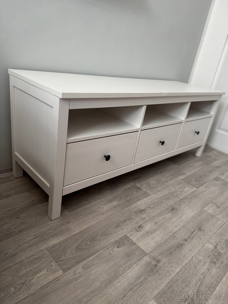 TV stolek Hemnes & koberec Lappljung Ruta | IKEA - 4