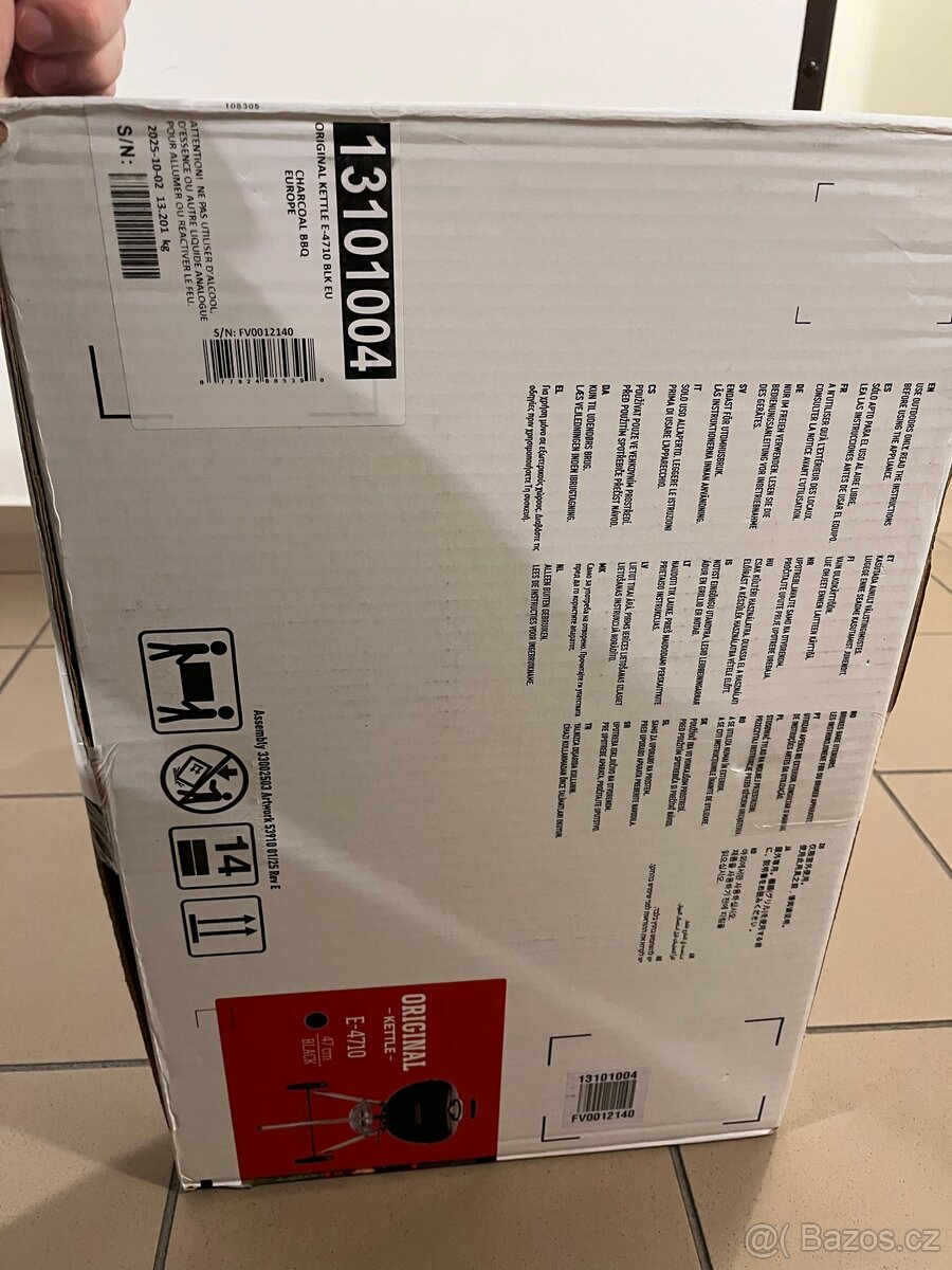 WEBER Gril na dřevo a uhlí Classic Kettle, 47 cm, černý - 4