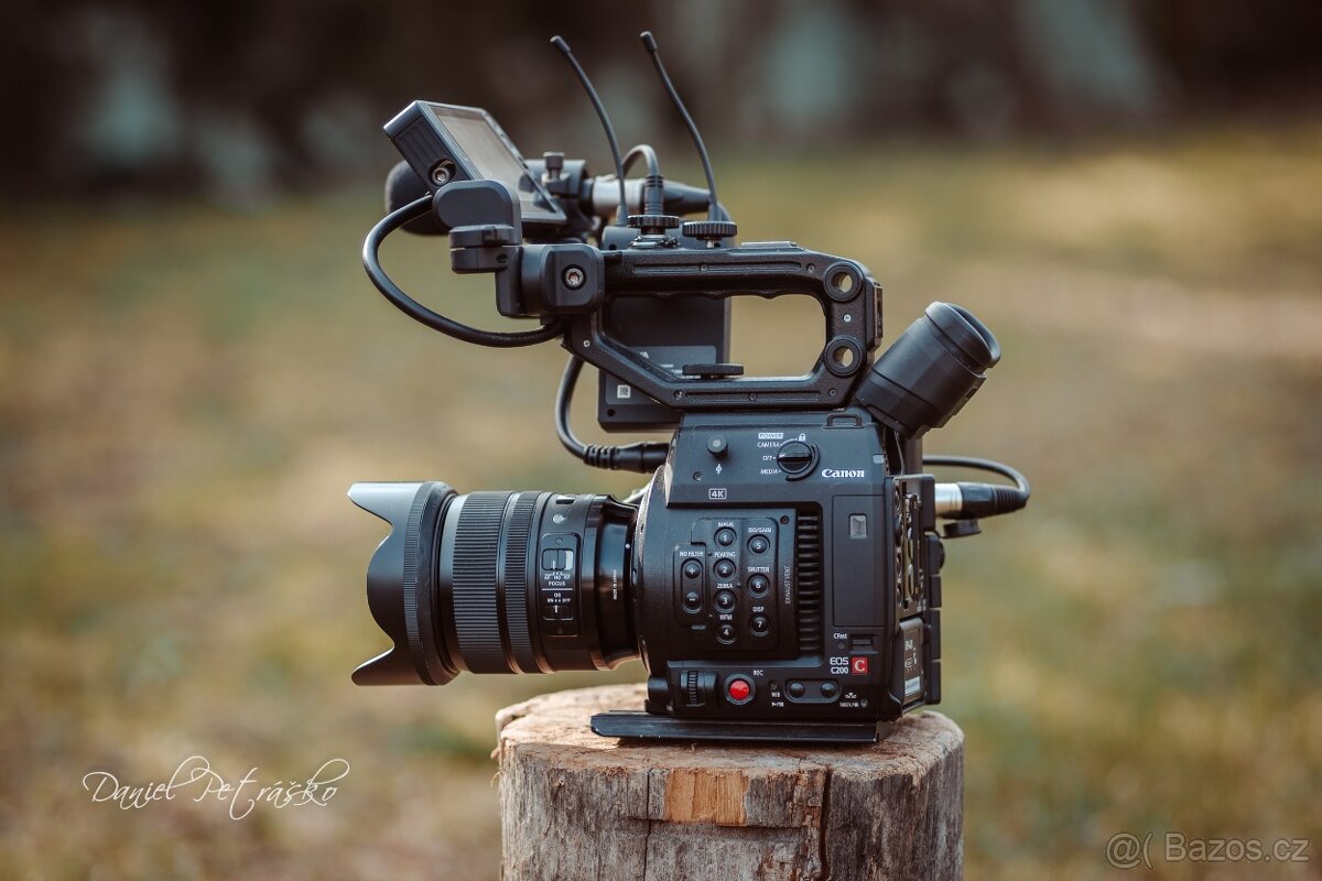 Canon C200 + EF 17-55 - 4