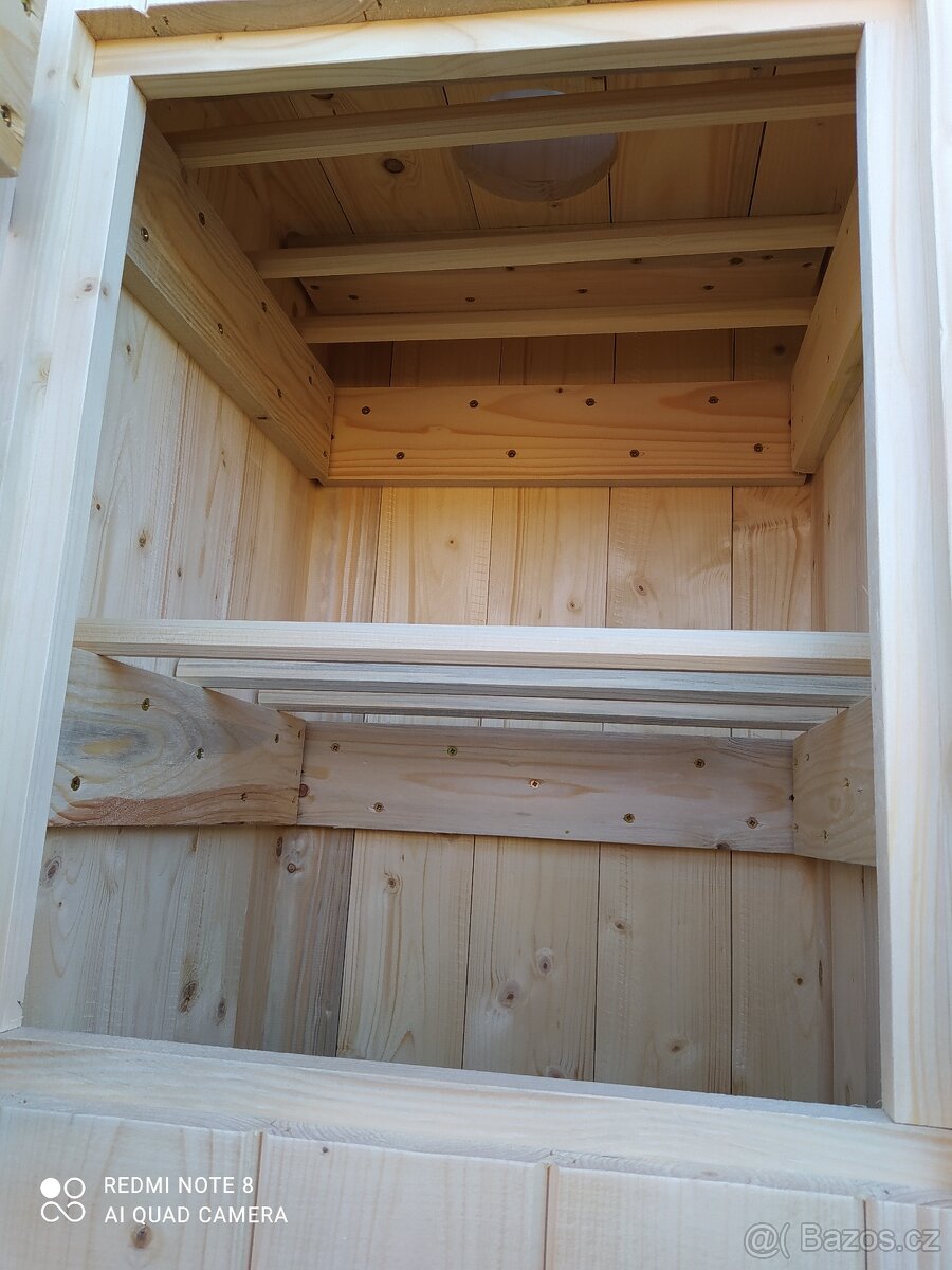 Dřevěná udírna. - 4