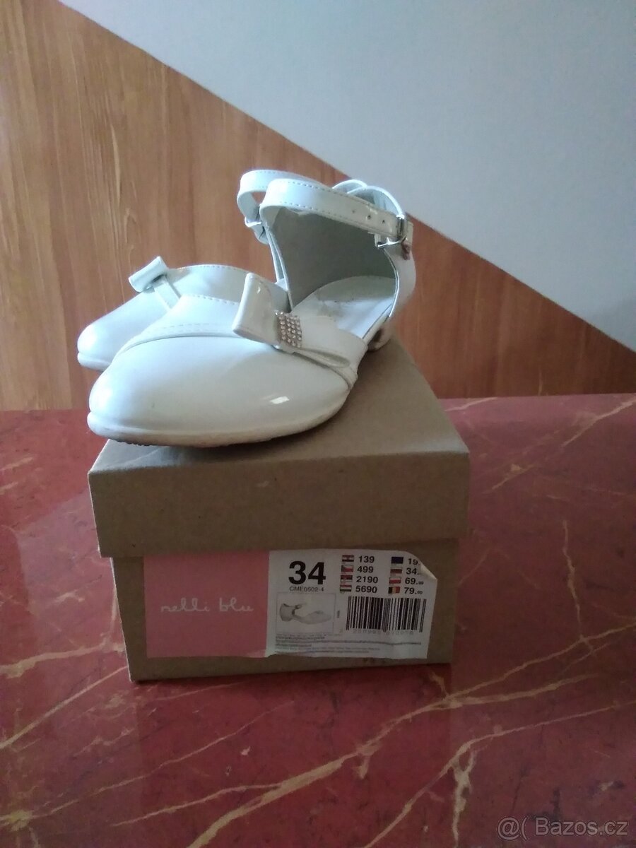 Dívčí střevíce - 4