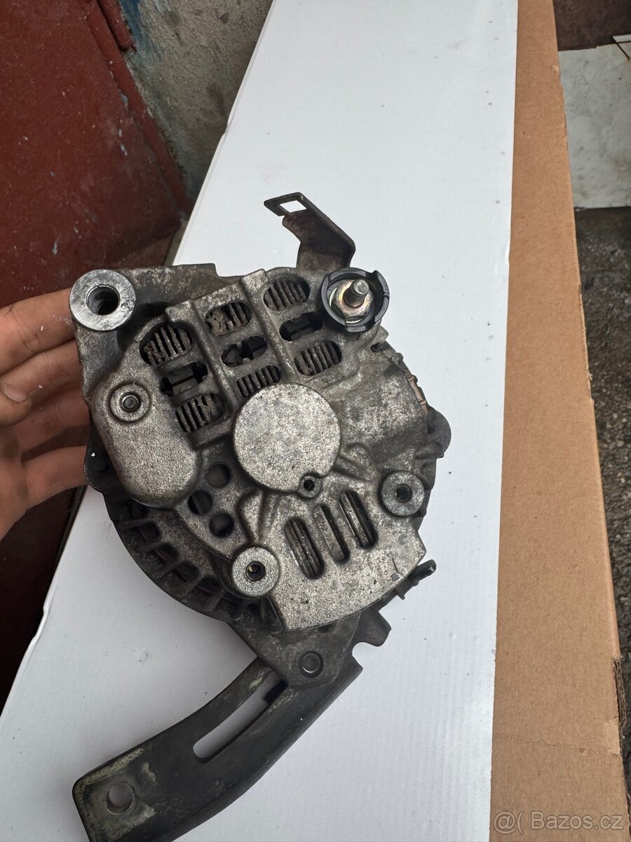Alternátor Honda Civic 7g (ep,eu) - 4