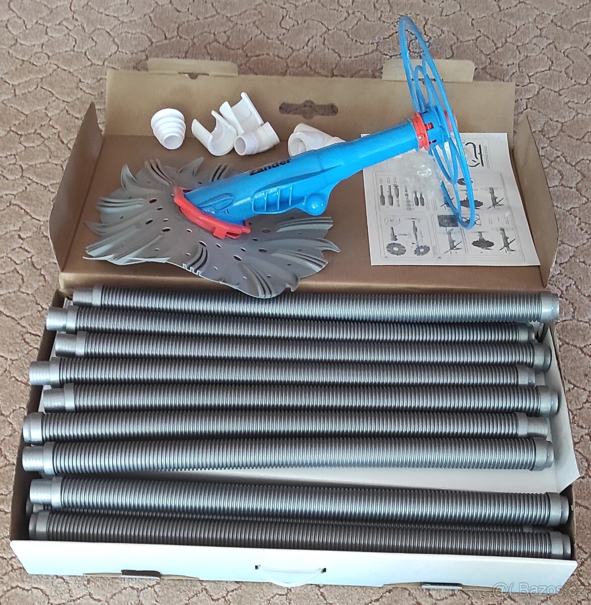 Prodám poloautomatický vysavač bazénu Zander - 4