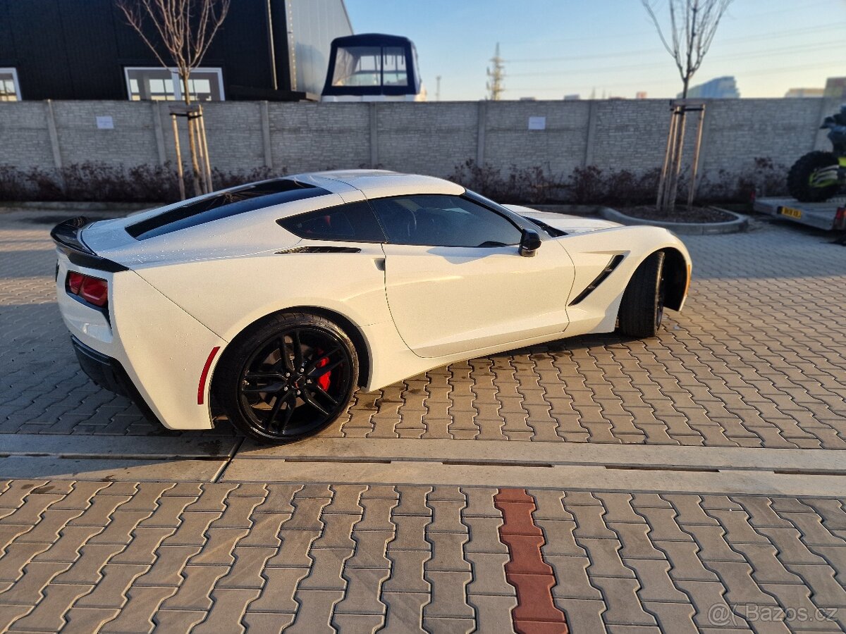 2016 Chevrolet Corvette Stingray 2LT C7 - 4