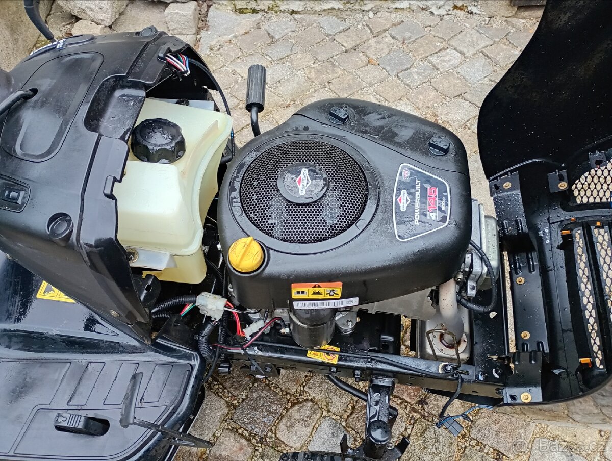 Zahradní traktůrek - 4