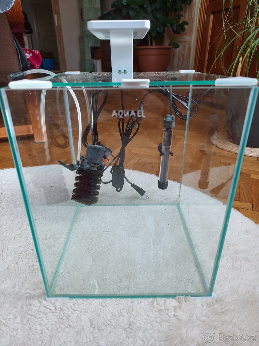 Set akvária s příslušenstvím Aquael - 4