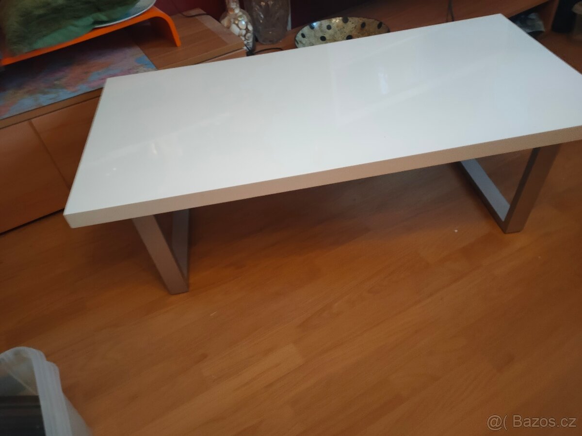 Konferenční stolek - 4
