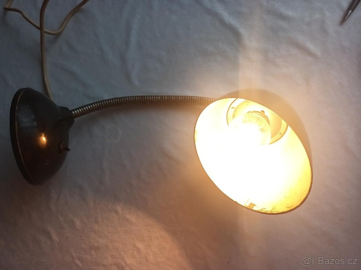 RETRO  STOLNÍ LAMPA ELEKTROSVIT TYP 11.105 - 4