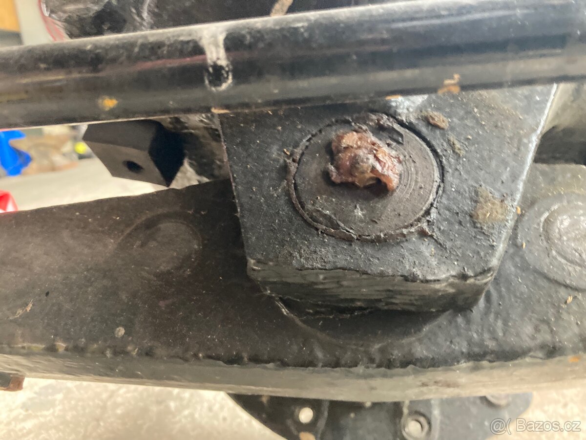 Zetor 25 náprava - 4