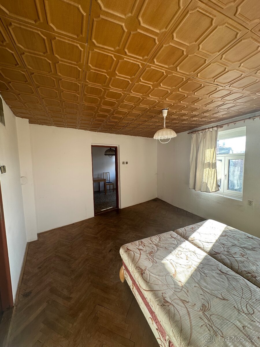 …Pronájem bytu 2+1 - 4