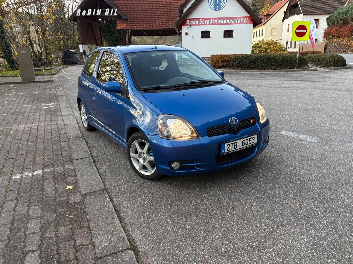 Toyota Yaris TS 1.5 VVTi - 4