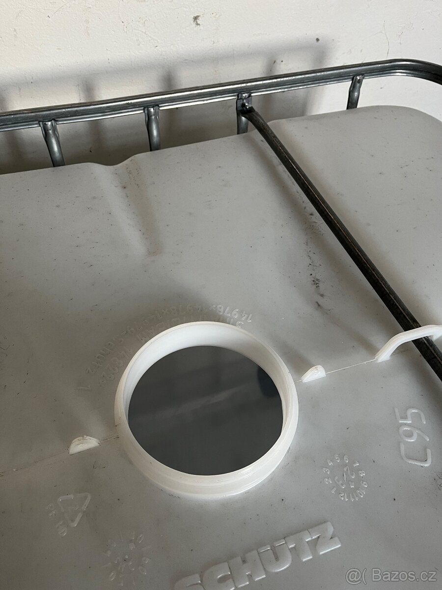 IBC kontejner 1000l - nádrž - 4