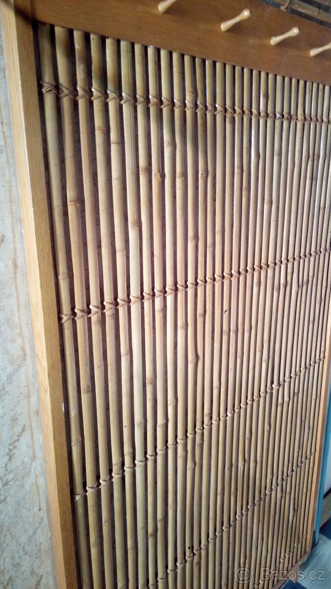 RETRO věšáková stěna - 4