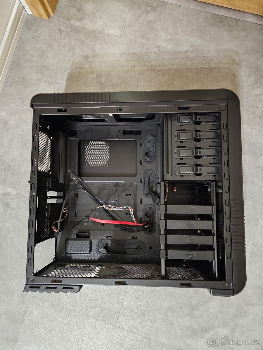 PC bedna CoolerMaster CM-690 II - 4
