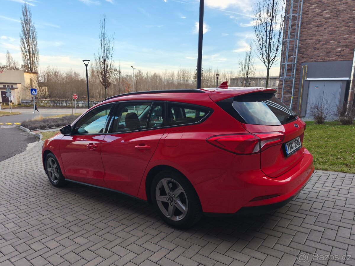 FORD FOCUS 1.0i 92kW EcoBoost Model 2020 - 4