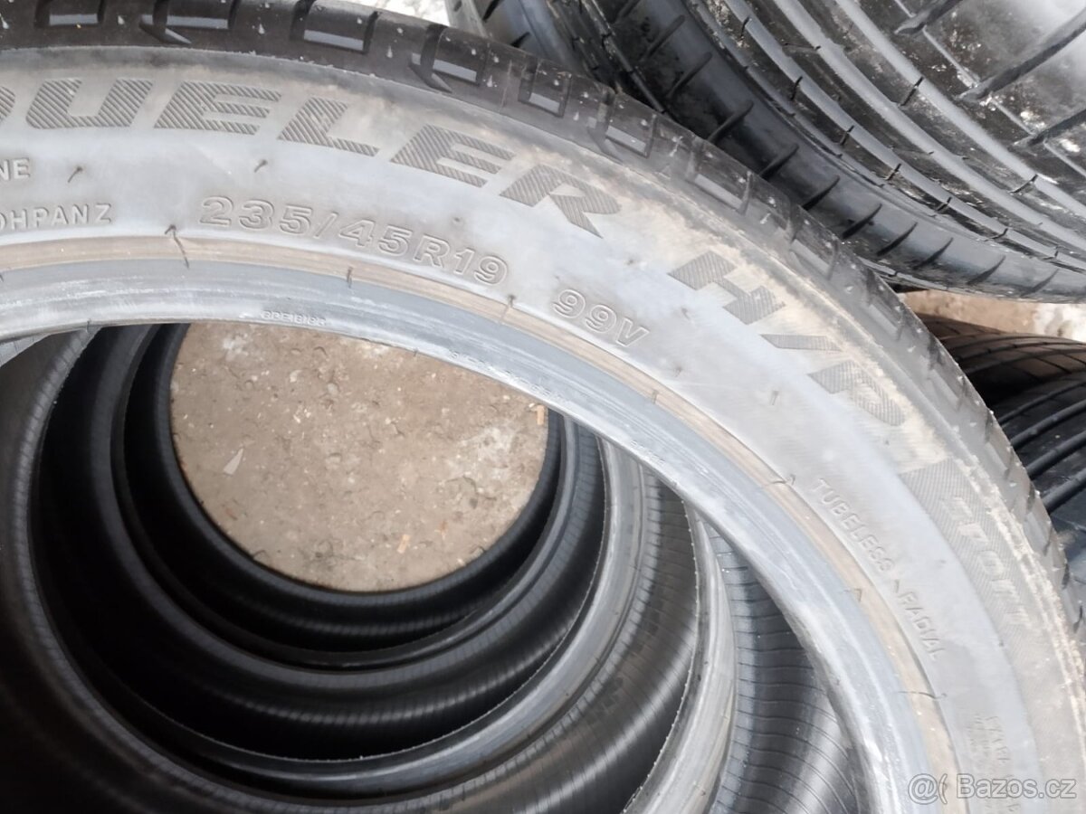 235/45/19 99v Bridgestone - letní pneu 4ks - 4