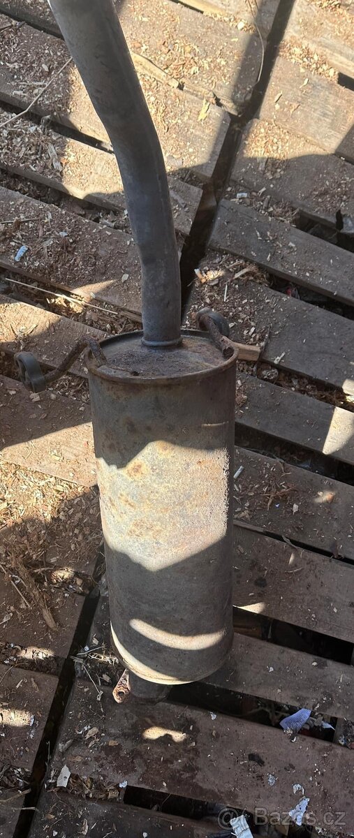 Výfuk Nissan D22 Navara double cab - 4