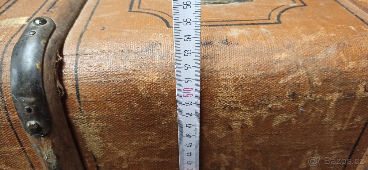 PRODÁM ZACHOVÁLÝ LODNÍ KUFR - 4