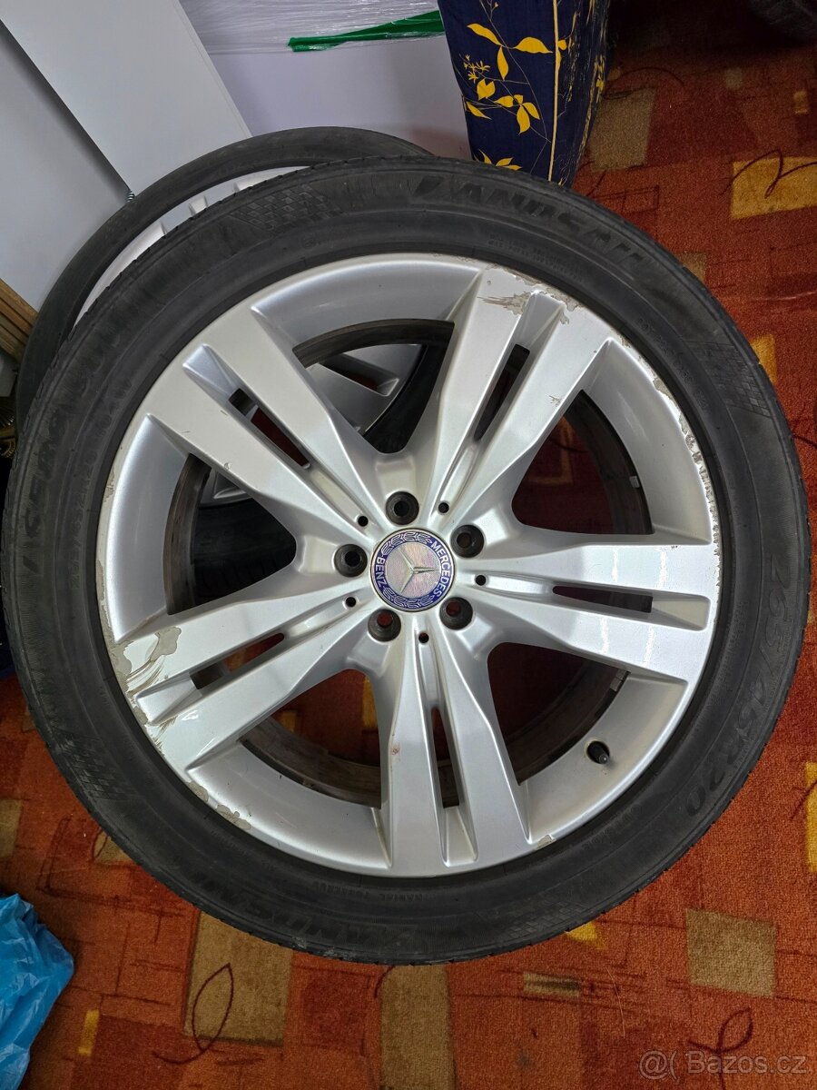Alu kola r20 s pneu na Mercedes ML - 4
