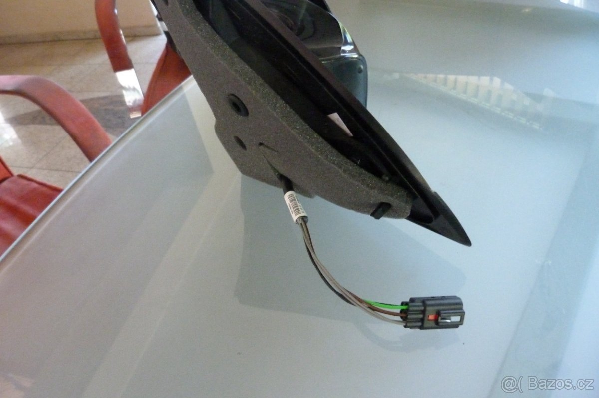 Prodám vnější zrcátko L/FO+EL Ford Focus - 4