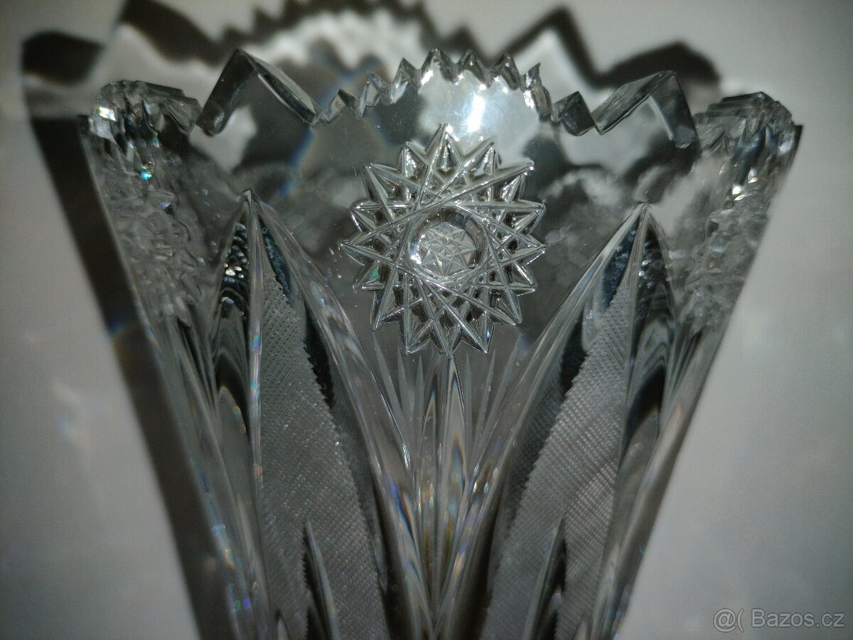 Broušená váza 23 cm - 4