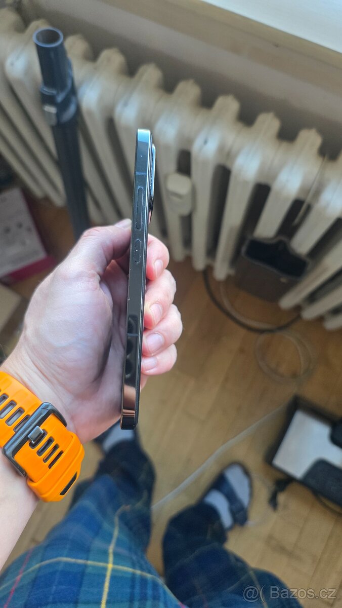 Xiaomi 13 - 8/256GB krásný stav - 4