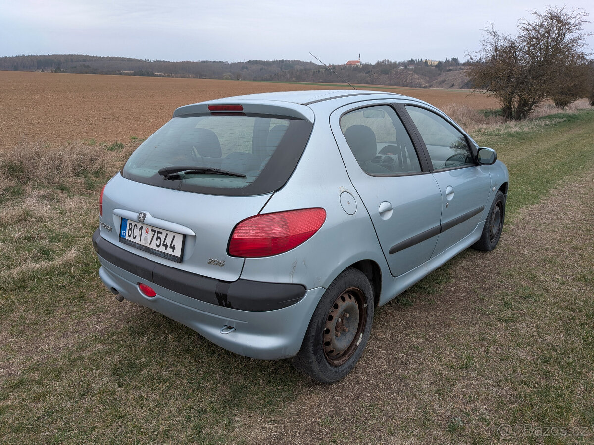 Peugeot 206- 1.4 55kW - 4