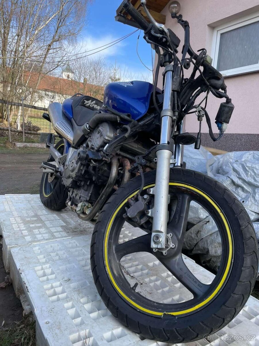 Honda hornet600s - 4