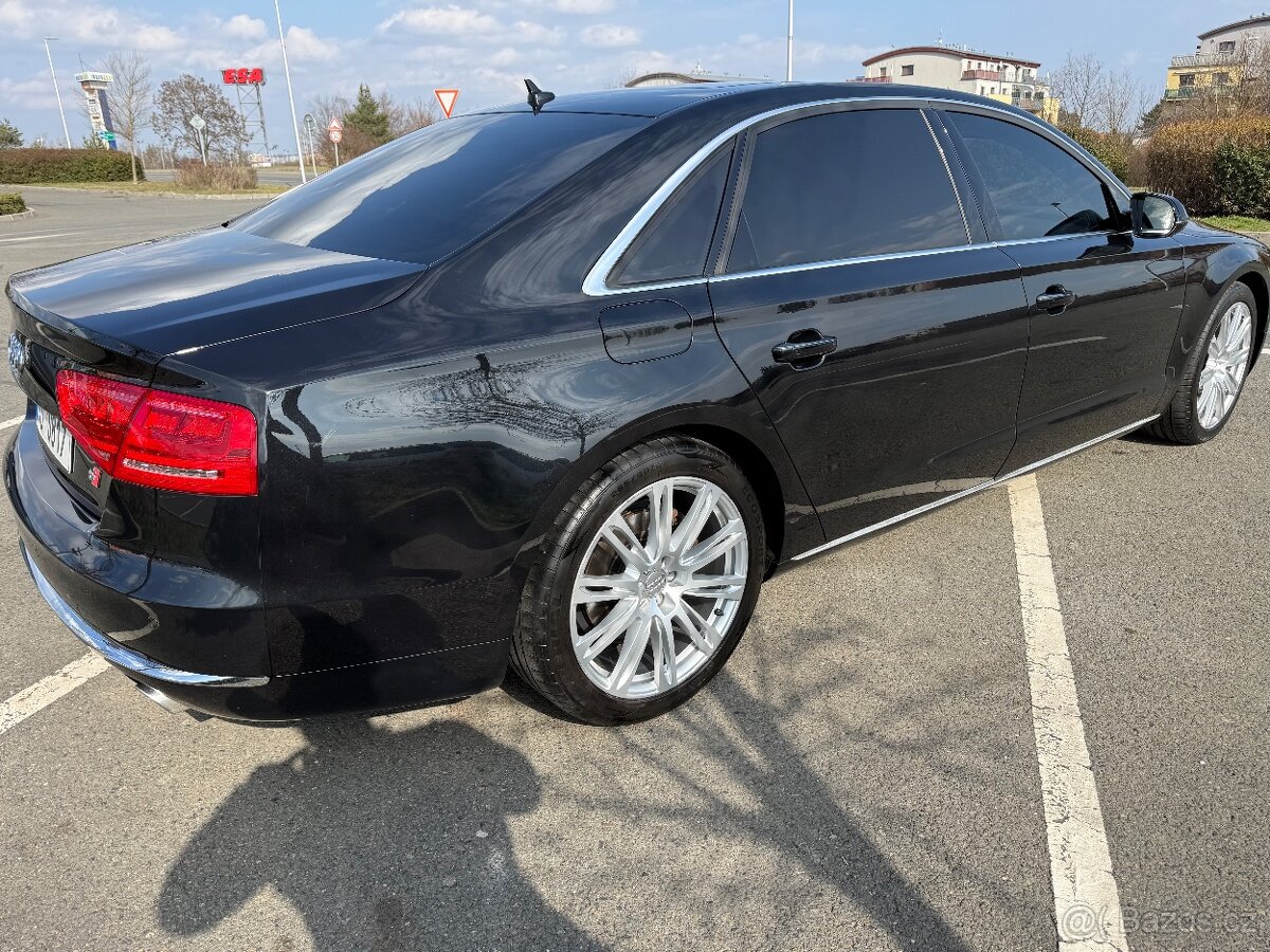 Audi A8L - 4