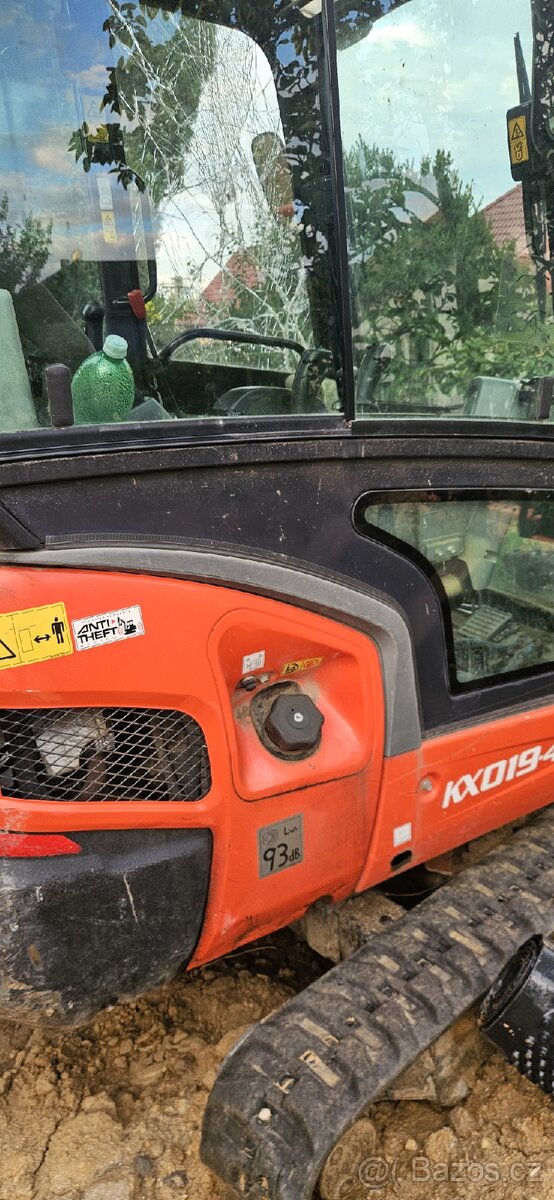 Kubota kx 019 bagr - 4